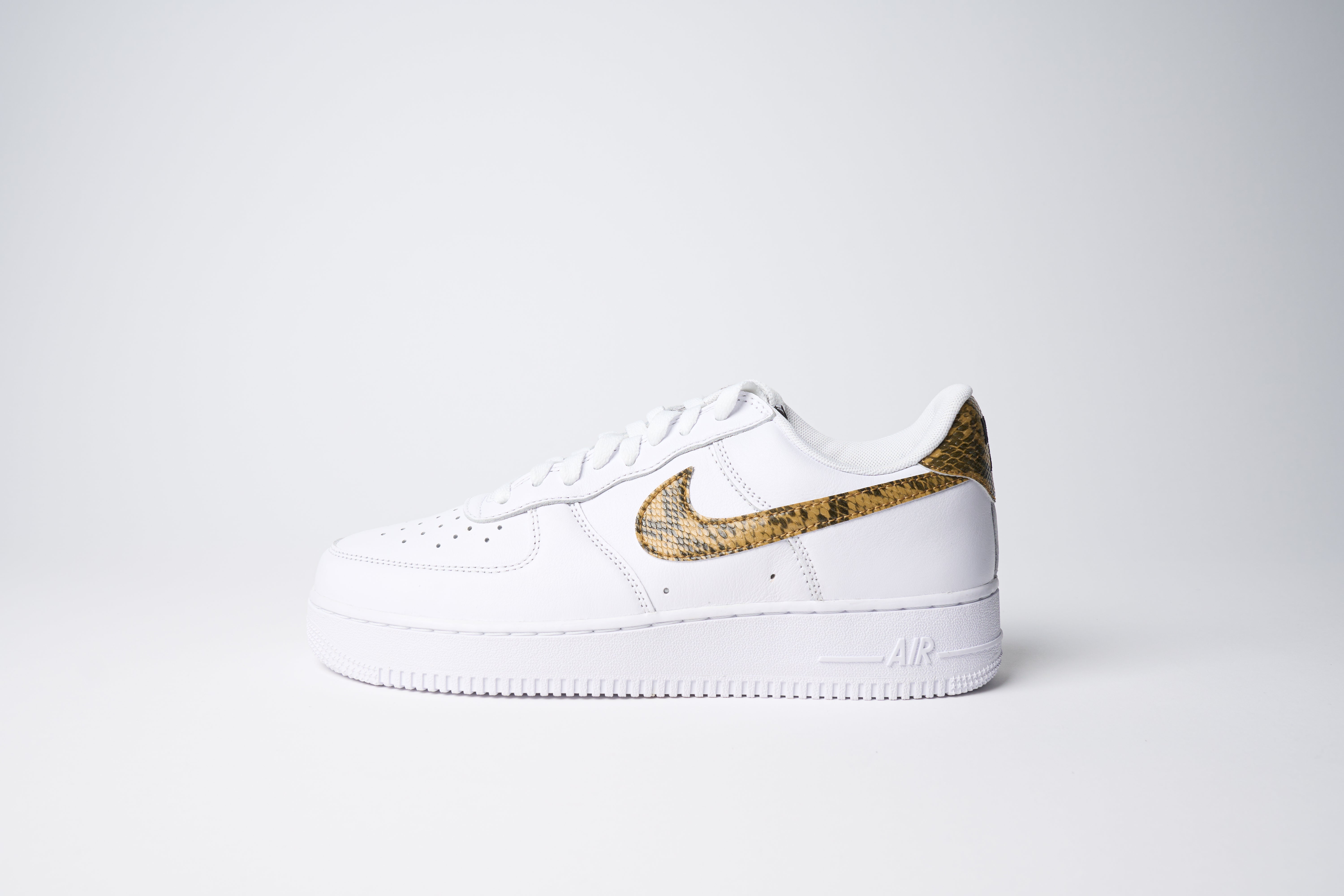 Men's Nike Air Force 1 Low “Ivory Snake” – SUCCEZZ BY Bu0026VDOT