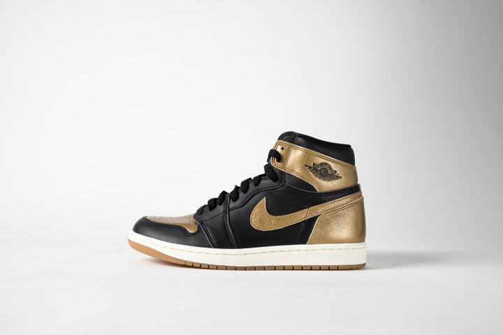 Men's Air Jordan 1 High OG “Metallic Gold”