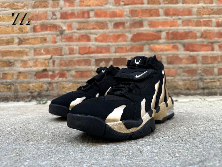 Men’s Nike Air DT Max ’96 “Black”/Gold”