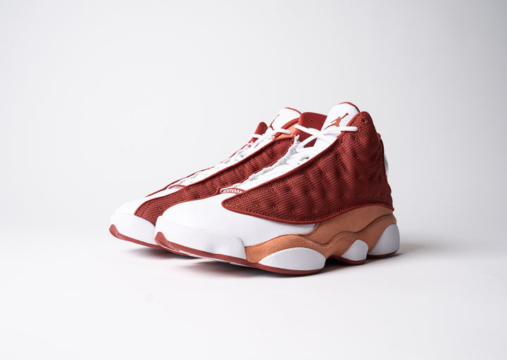 Air Jordan 13 "Dune Red"