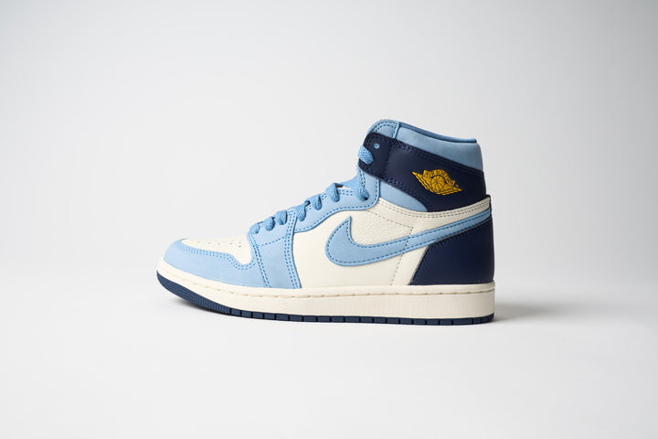 Women’s Air Jordan 1 High OG “First in Flight”