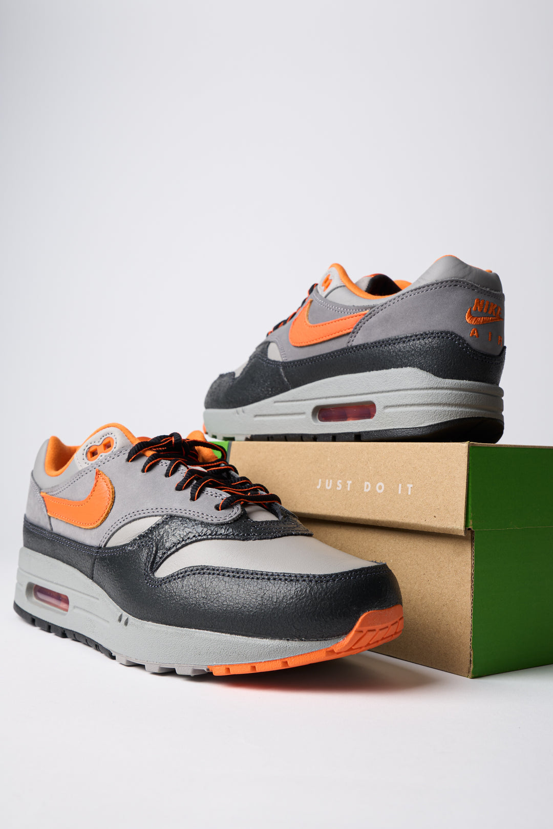 Men's Nike Air Max 1 HUF “Brilliant Orange”