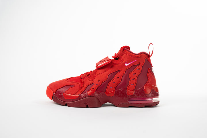 Men’s Nike Air DT Max 96 “Love Letter to Connie”