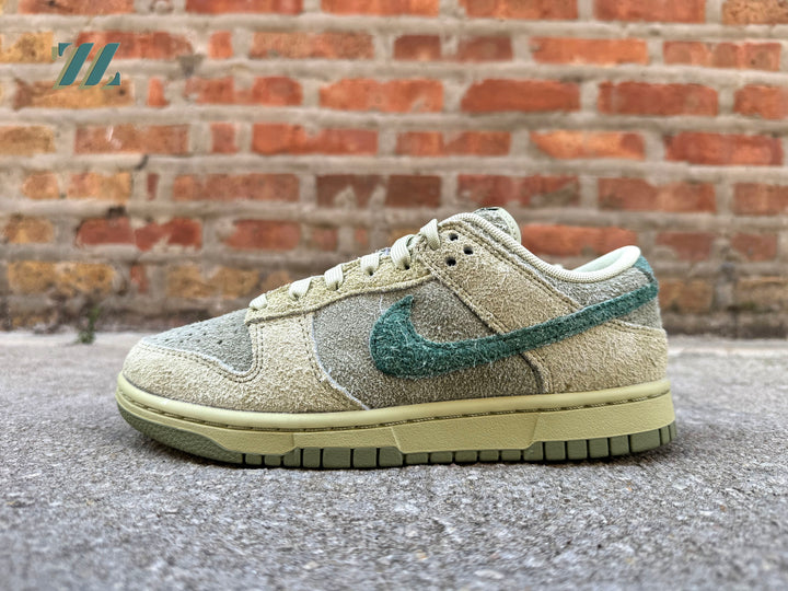 Women’s Nike Dunk Low