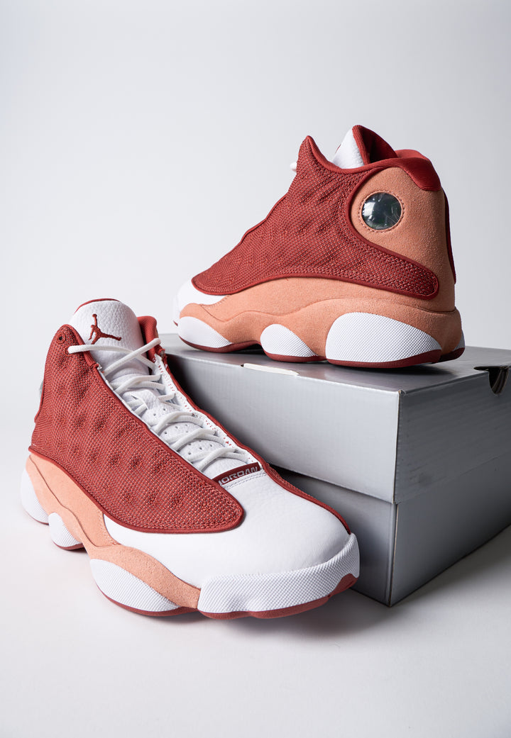 Air Jordan 13 "Dune Red"