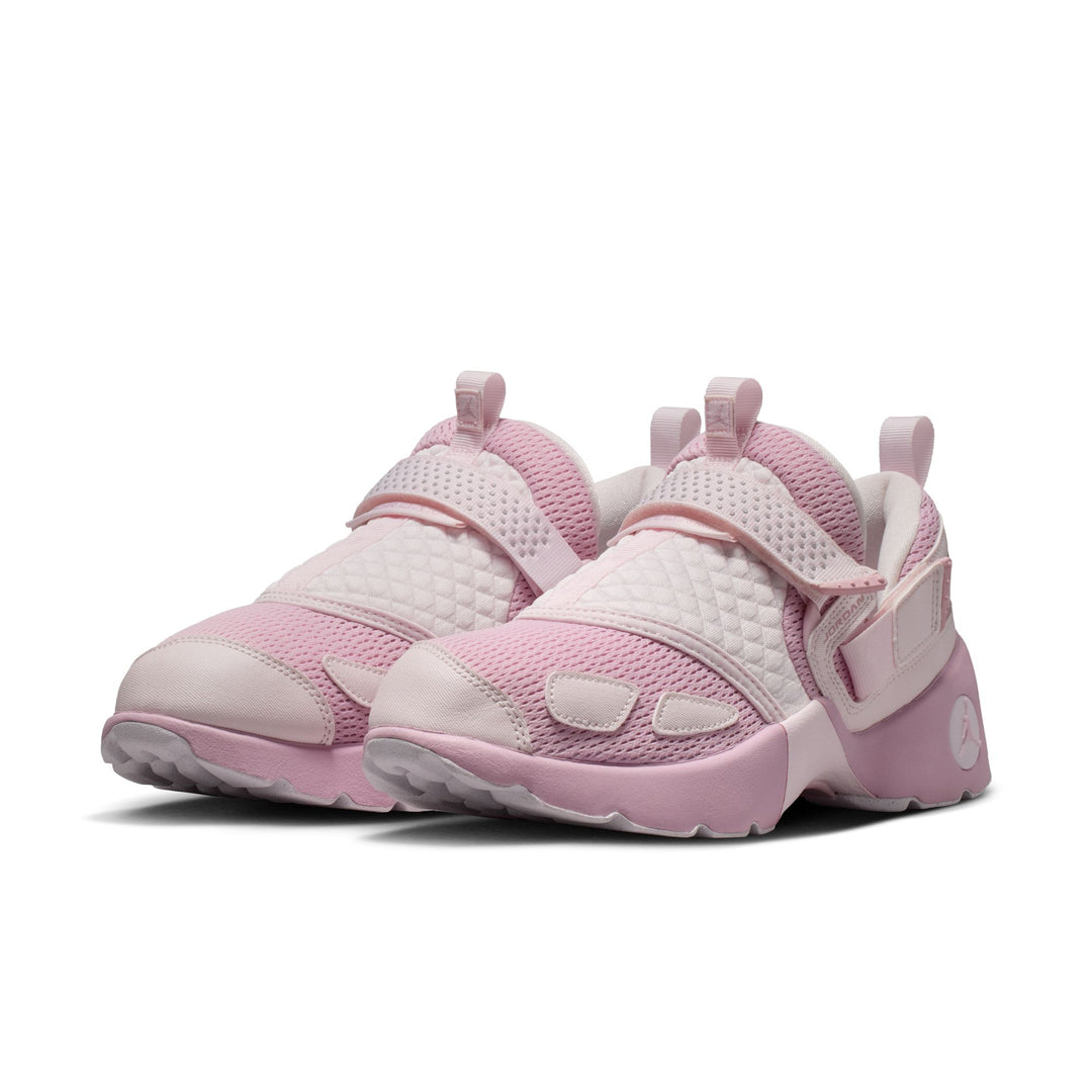 Women's Jordan Trunner LX