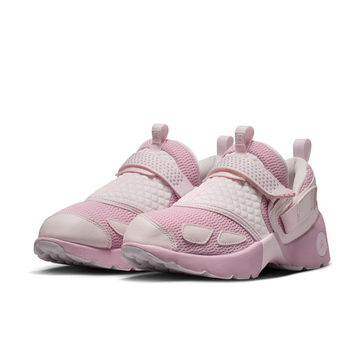 Women's Jordan Trunner LX