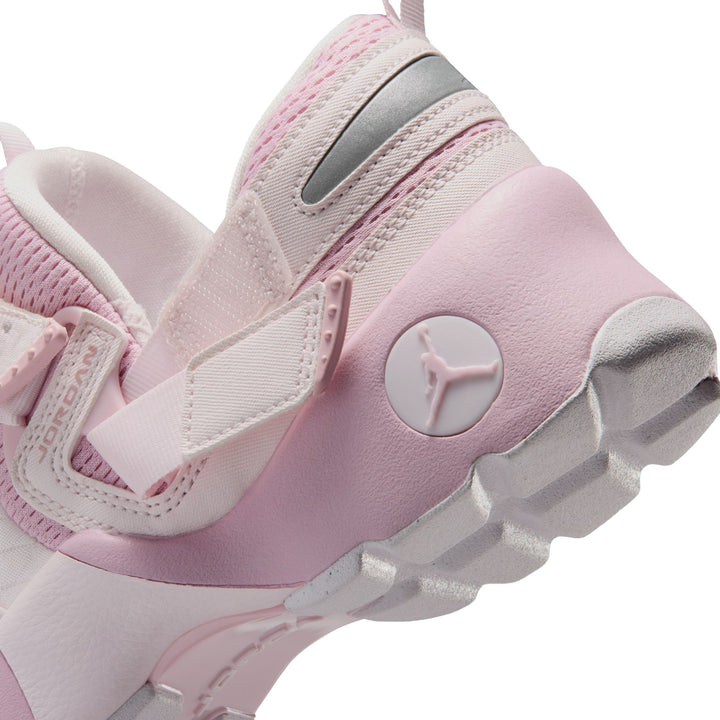 Women's Jordan Trunner LX