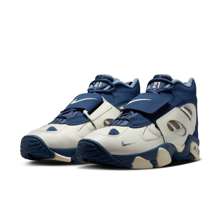 Nike Air Diamond Turf 2 “Royals”