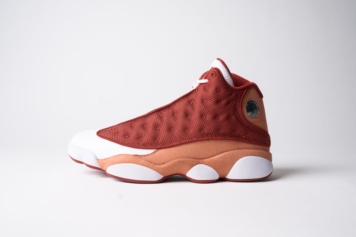 Air Jordan 13 "Dune Red"