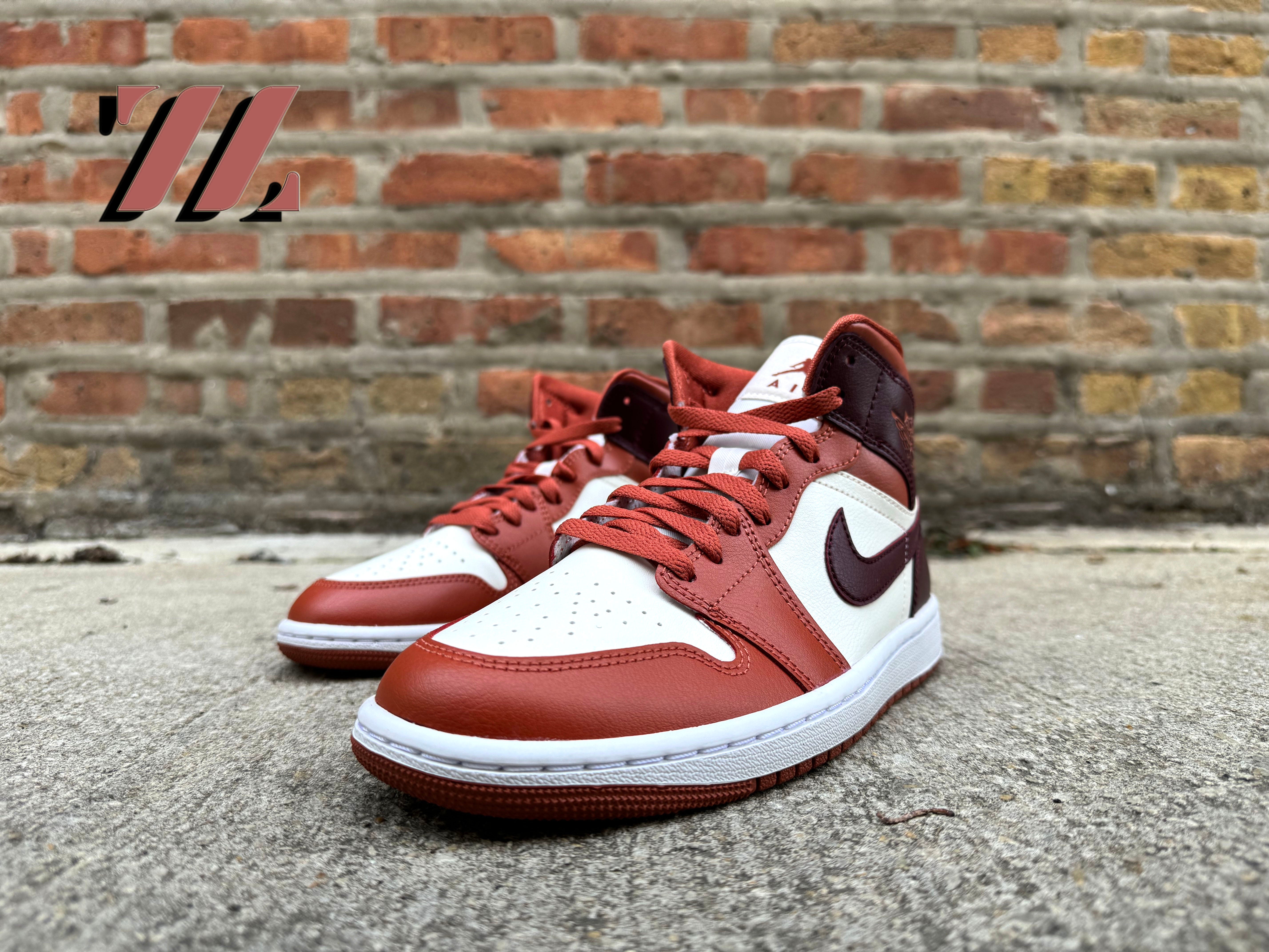 Jordan retro clearance 1 red white