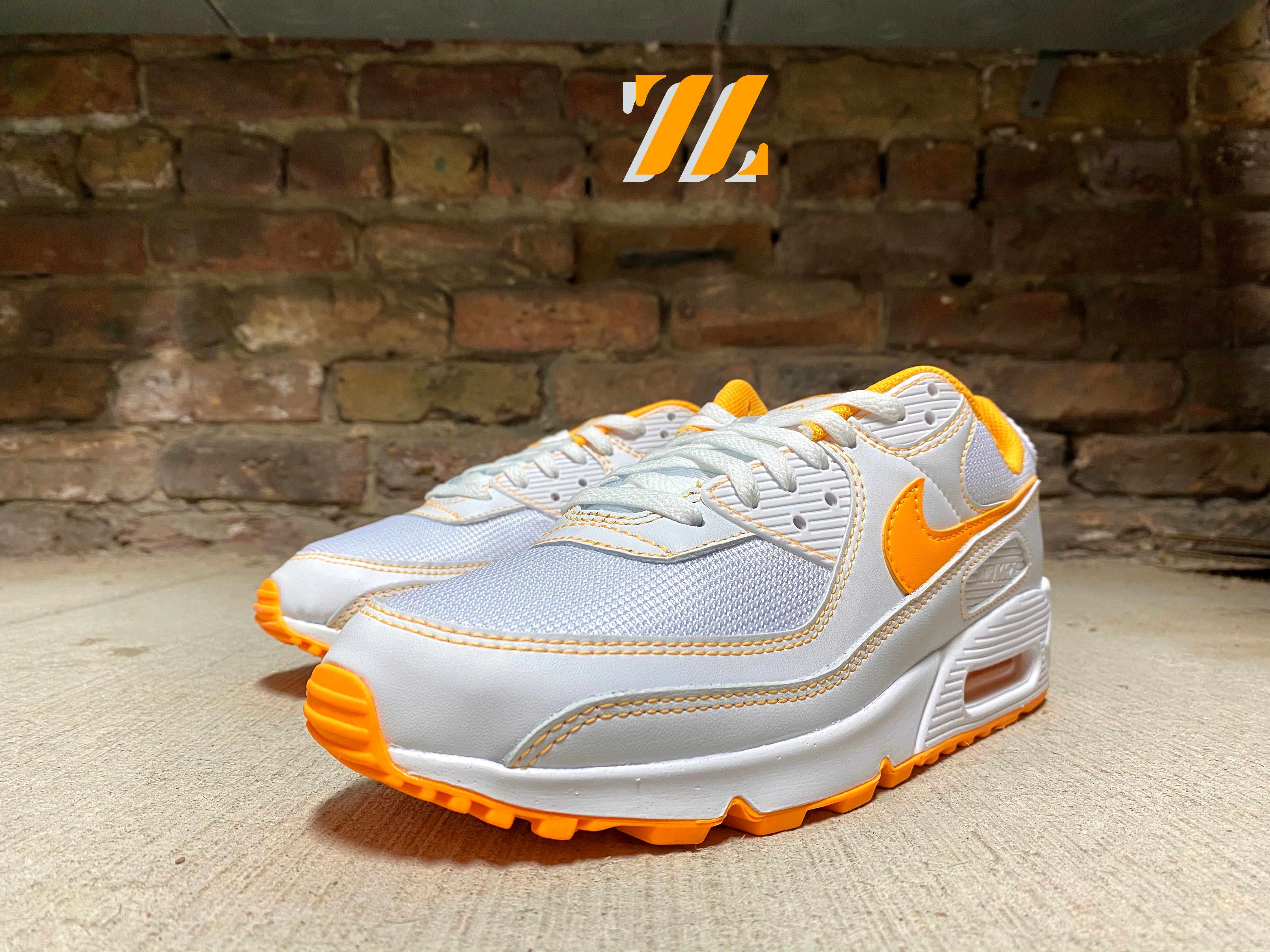 Air max store laser orange