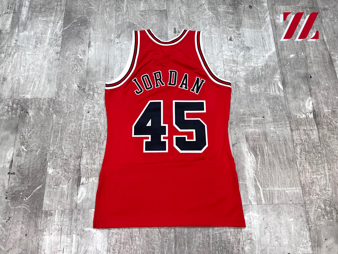 Comprar Michael Jordan Chicago Bulls 91-92 White Authentic