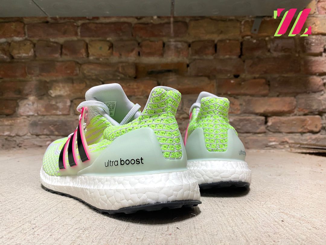 Men's Adidas Ultraboost DNA SUCCEZZ BY B&VDOT Men's Adidas Ultraboost DNA SUCCEZZ BY B&VDOT