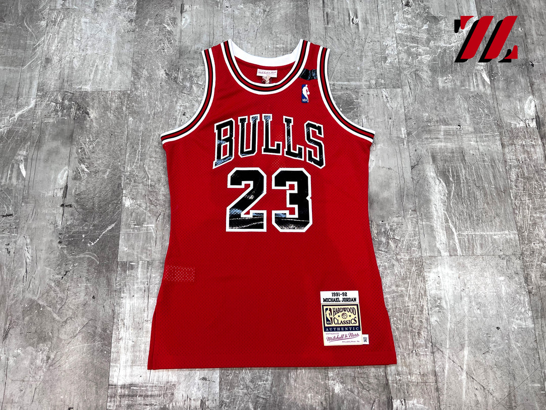 Chicago Bulls Authentic Mitchell & Ness Michael Jordan 1991-92 Jersey