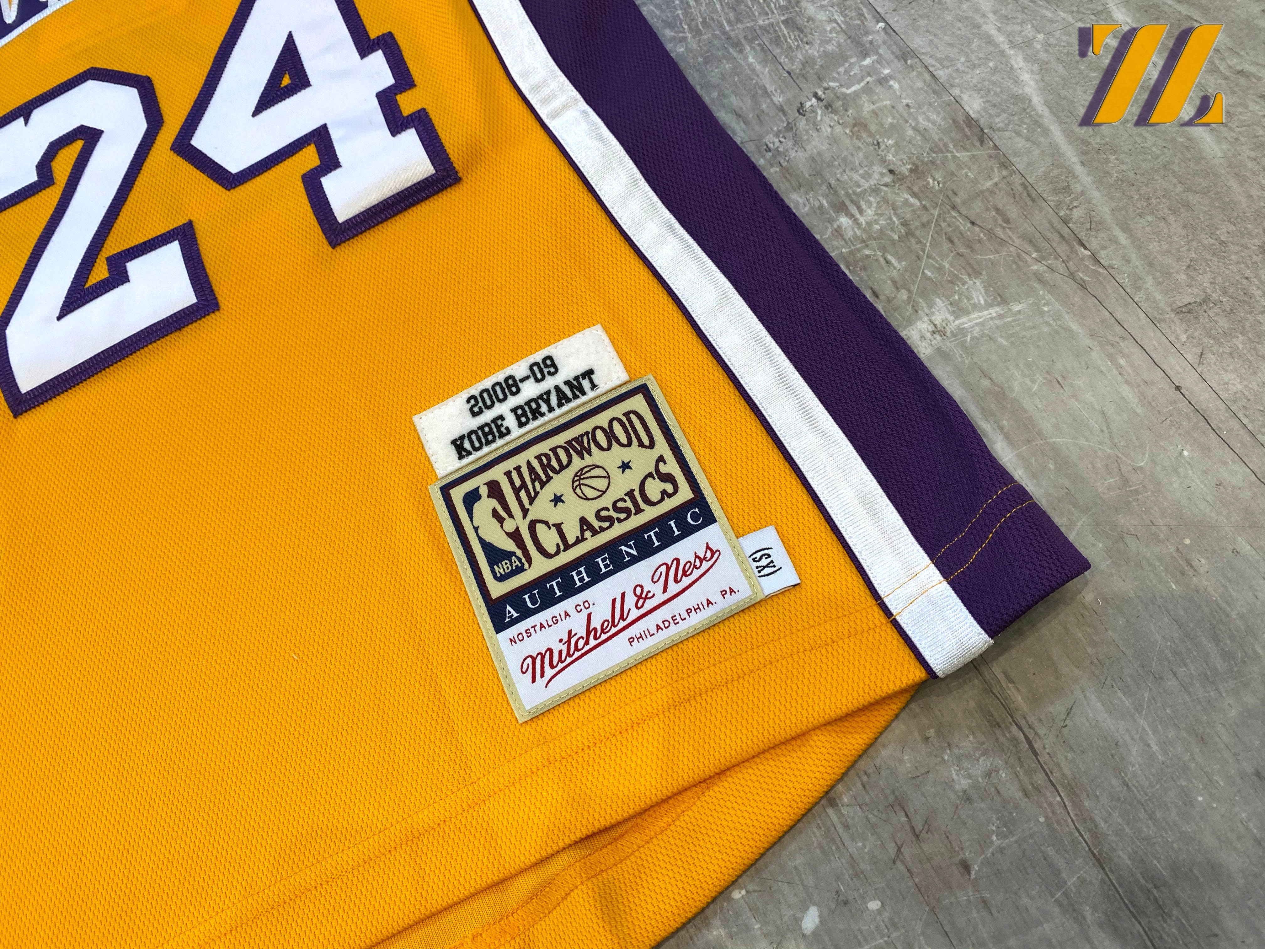 Men's Michell & Ness Authentic Kobe Bryant Jersey – SUCCEZZ BY B&VDOT