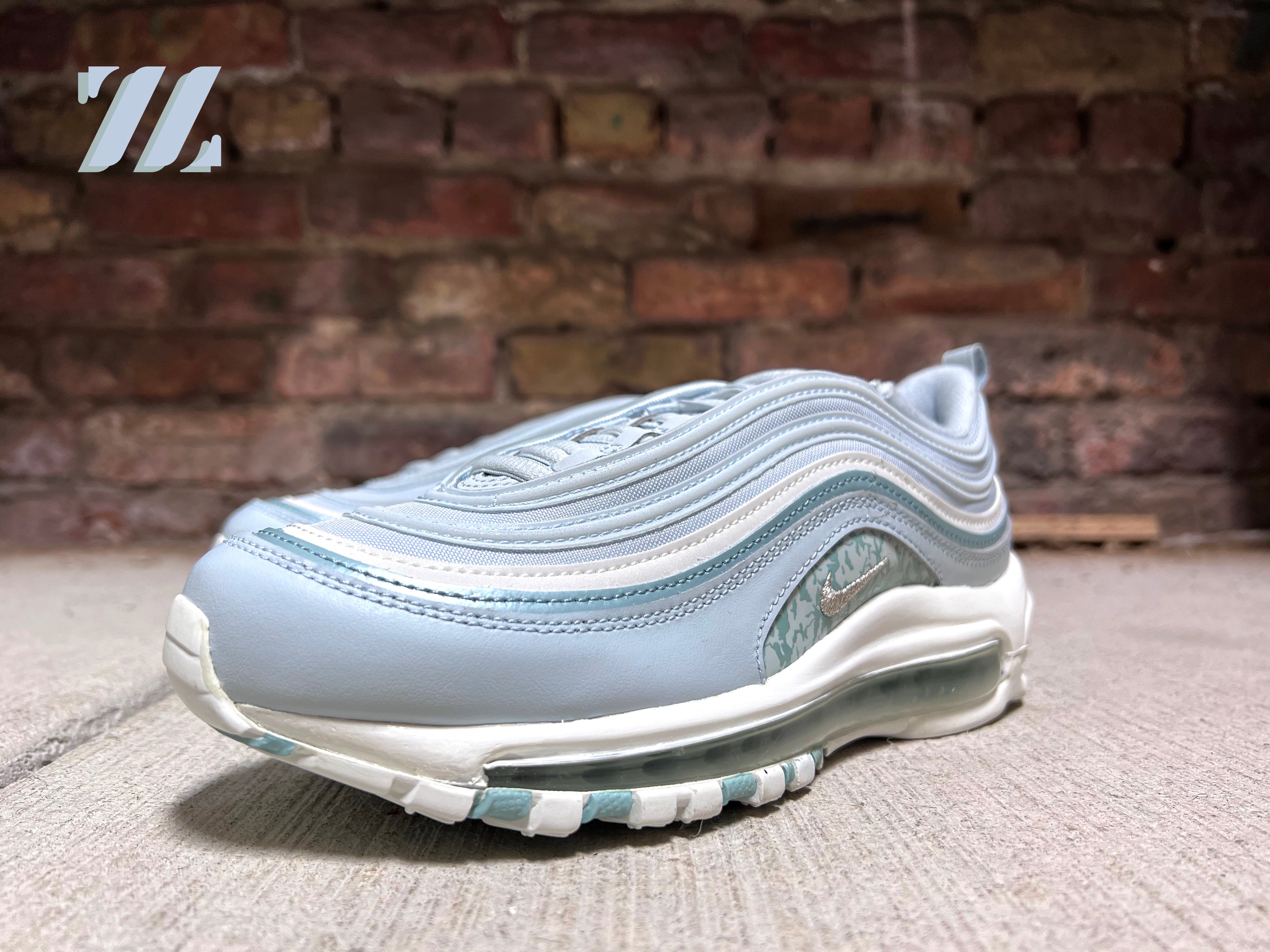 Nike air max 97 ultra hotsell trainers in white and blue